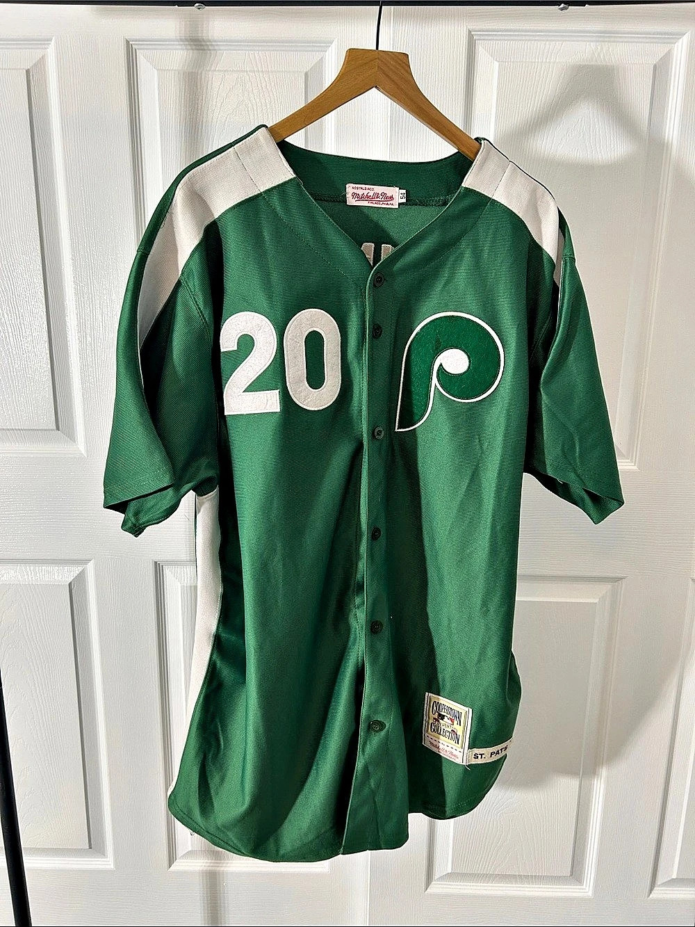 Mitchell & Ness Nostalgic Philadelphia Phillies Schmidt 20 jersey Green & White